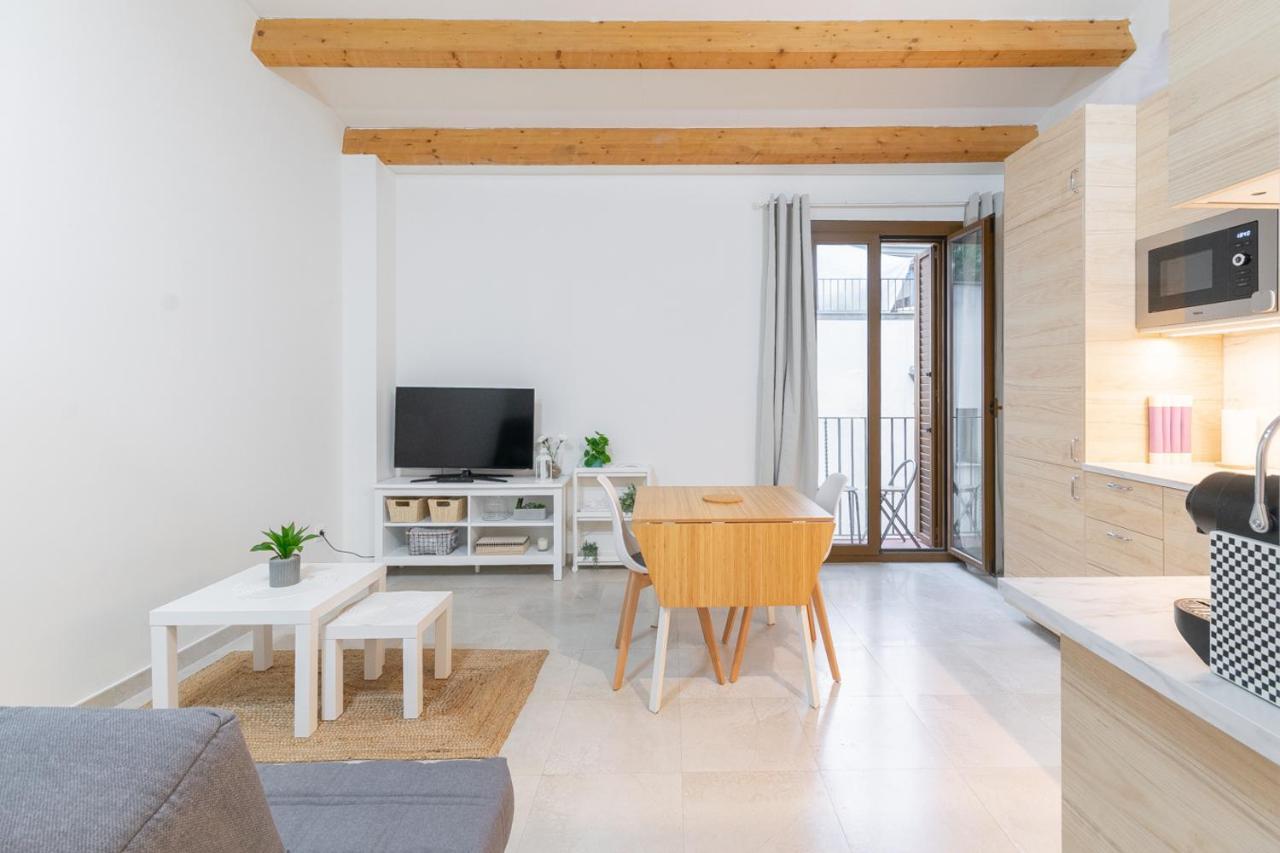 Nice City Center Apartment Vilanova i la Geltru Ngoại thất bức ảnh